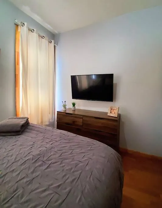 2 Bedroom Apt With 3 Beds - Friends & Family Nowy Jork 0*,